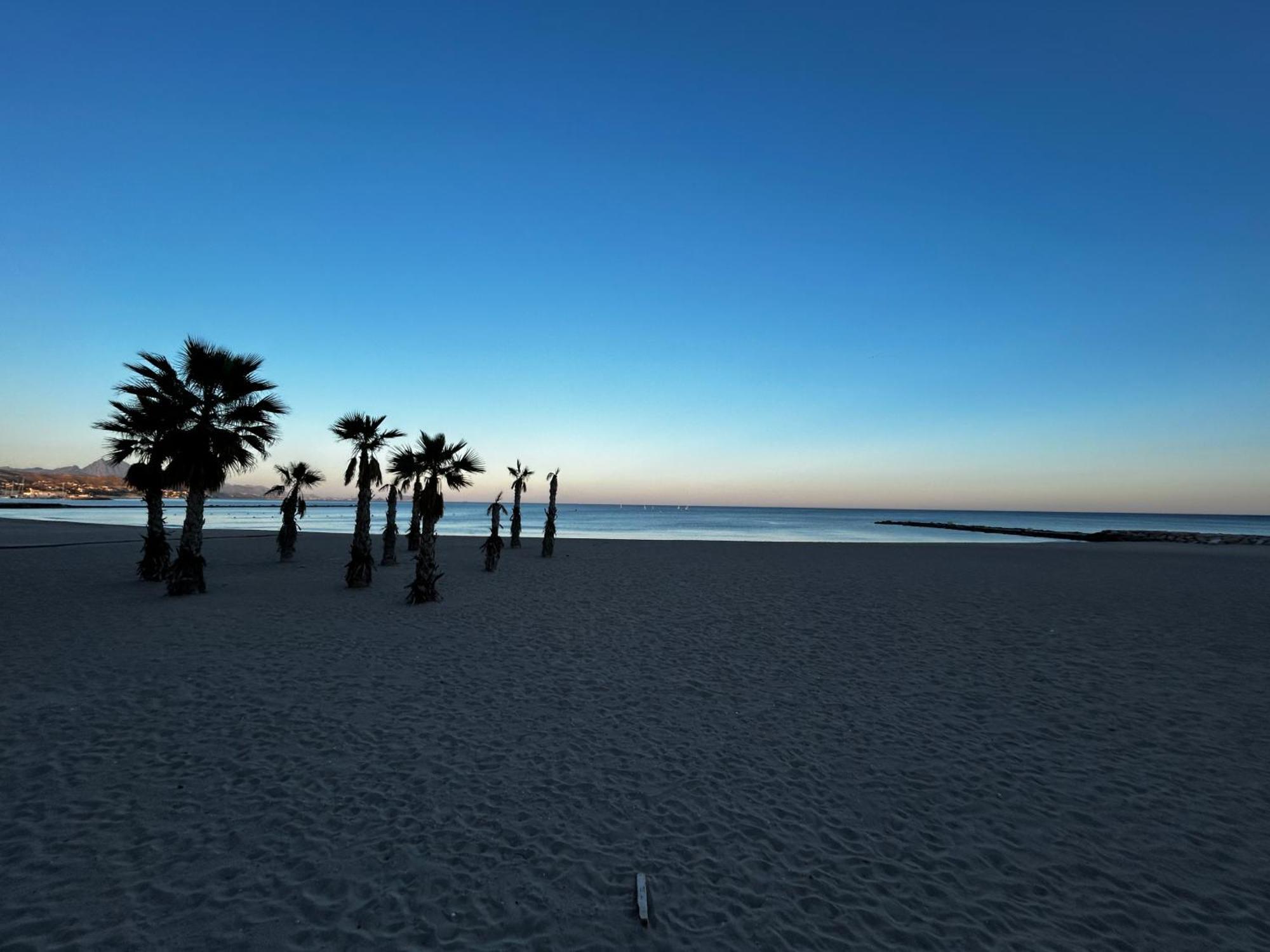 El Campello Beach Apartments エクステリア 写真